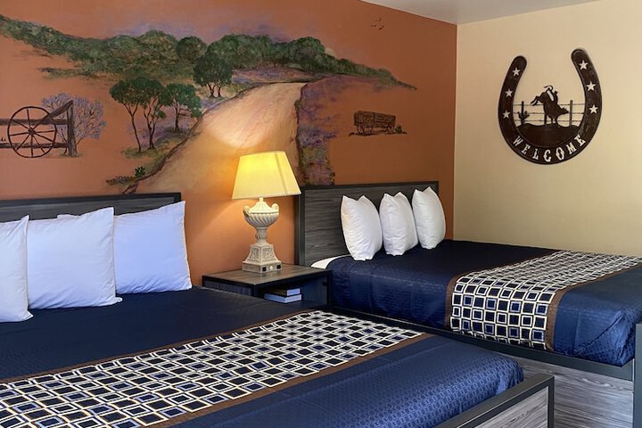 Room 27 of 70