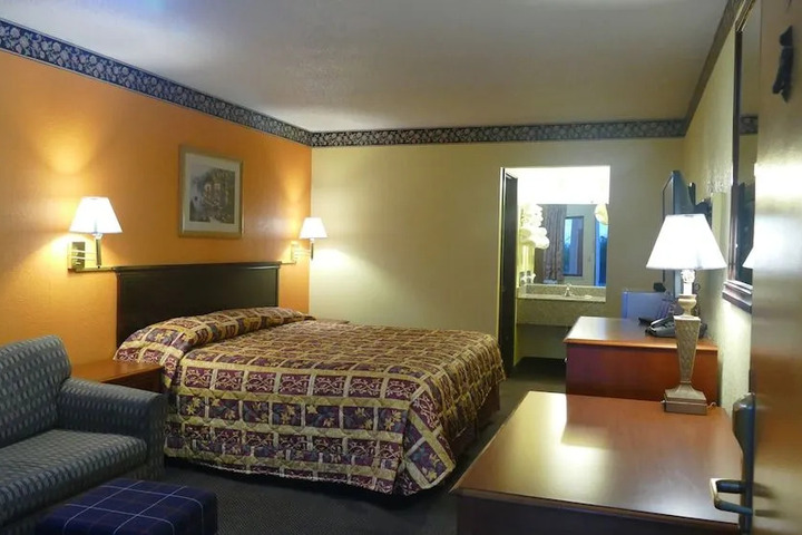 ALLSTATE INN SEYMOUR