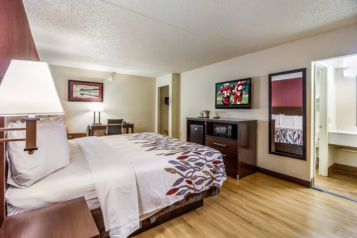 Room 17 of 30