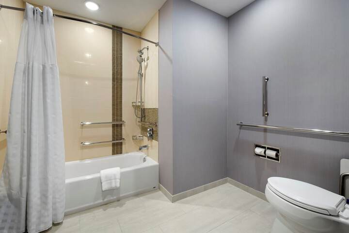 Hyatt Place Indianapolis Carmel