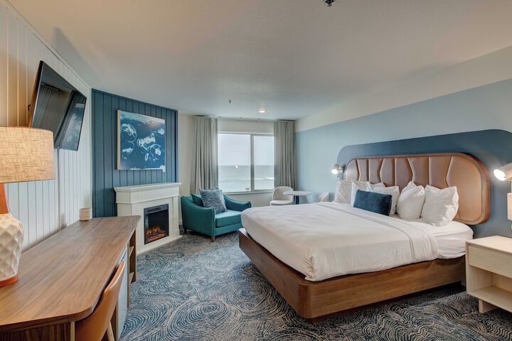 Room 128 of 159