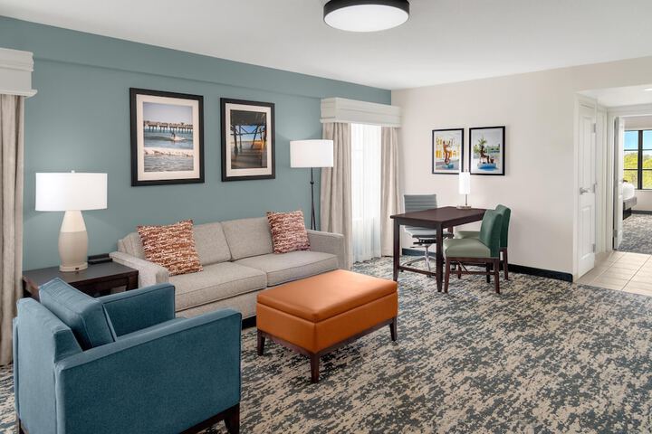 Embassy Suites by Hilton Fort Myers Estero