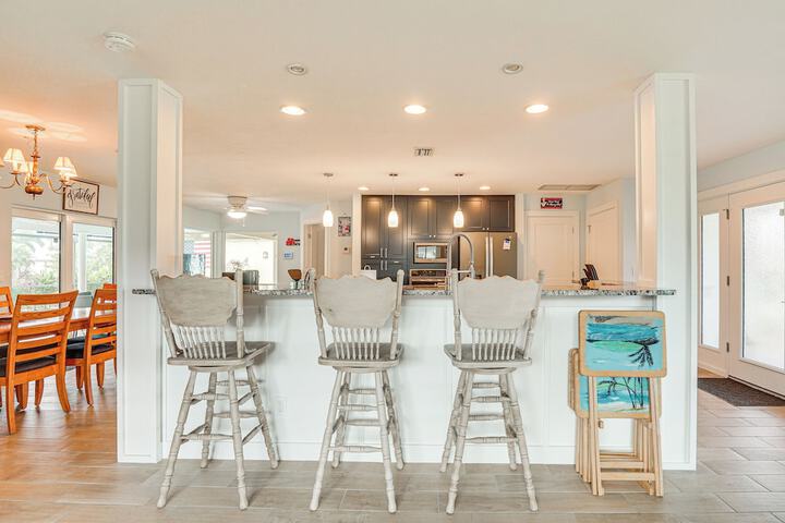 Waterfront North Fort Myers Home w / Private Pool!
