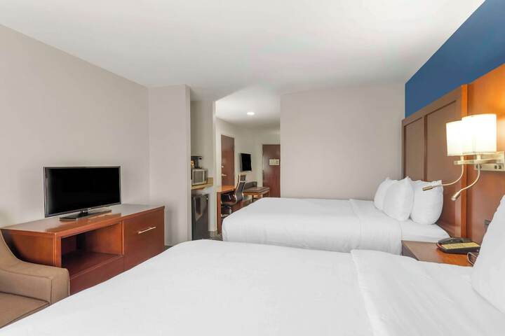 Comfort Suites Atlanta Airport