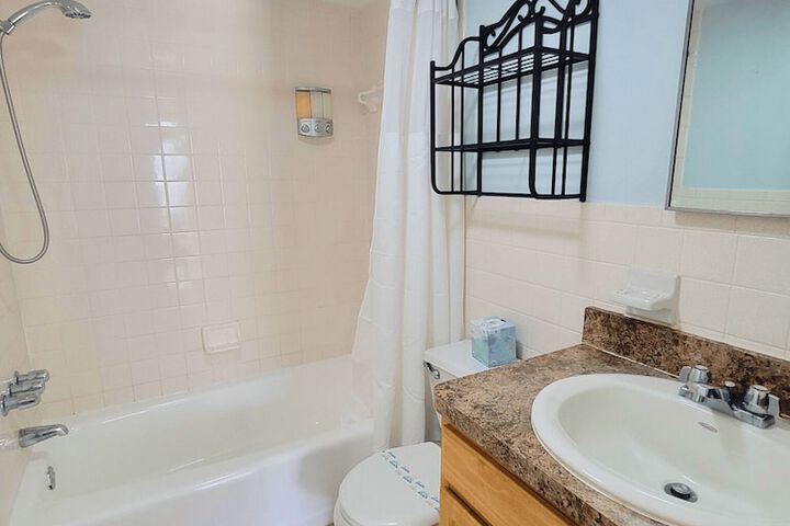 BeachTrail Lodging