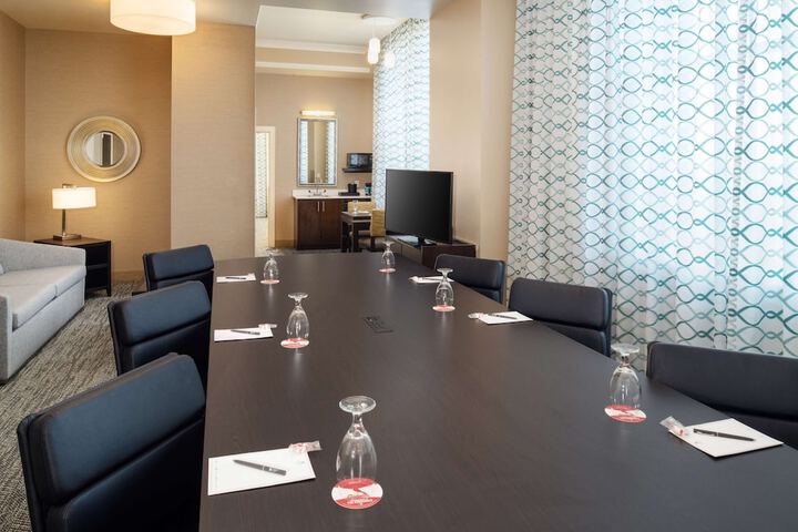 Room 11 of 47