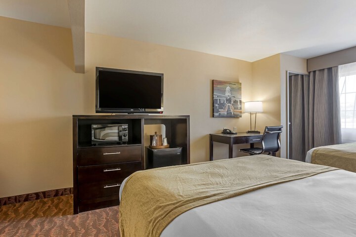 Room 13 of 39