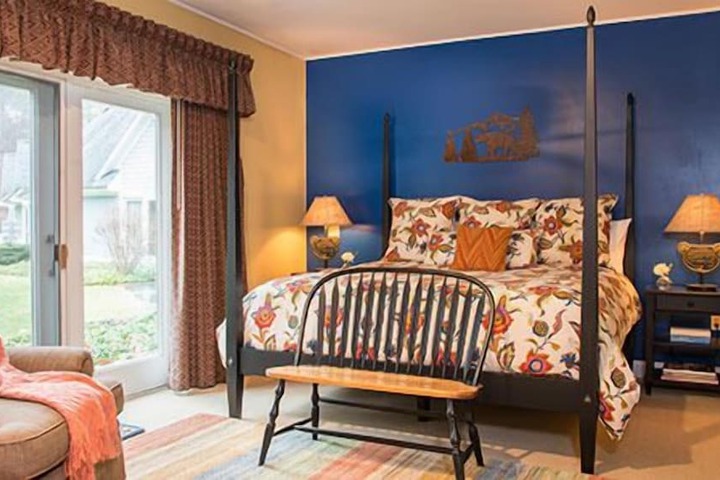 Stone Hill Inn