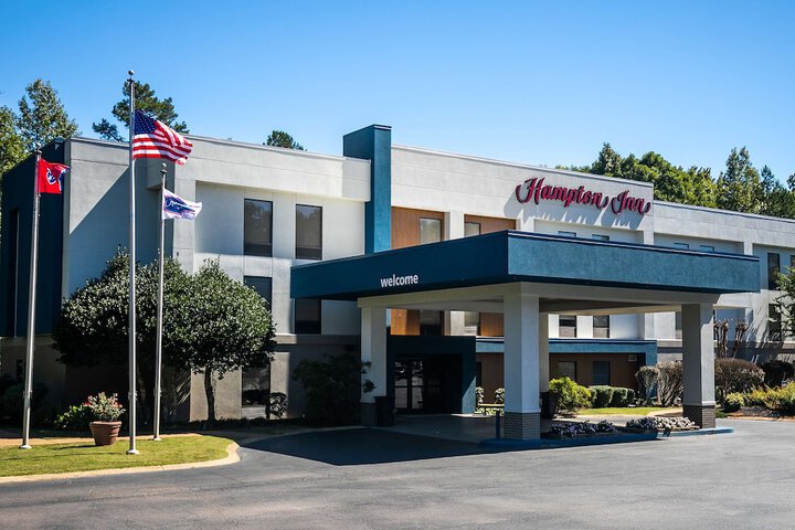 Hotel 2 of 41