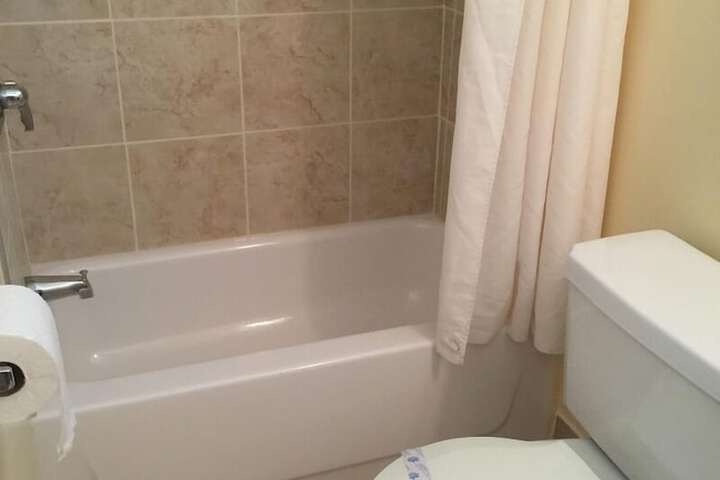 Room 12 of 24