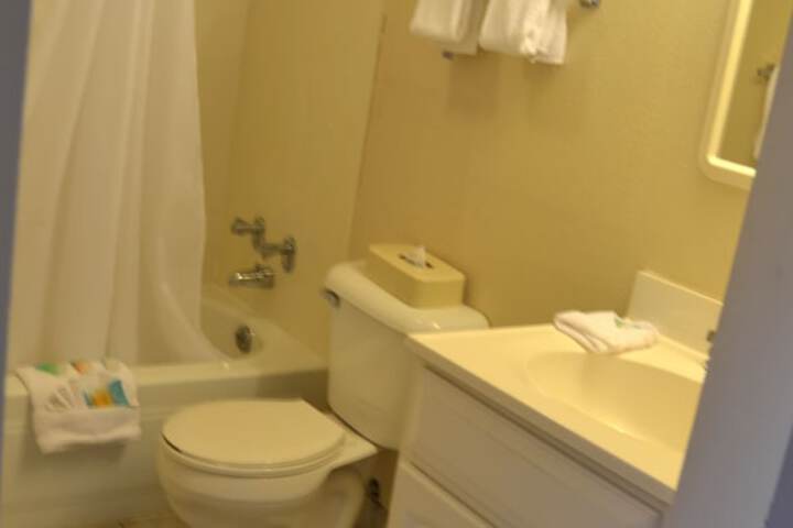 Room 70 of 130
