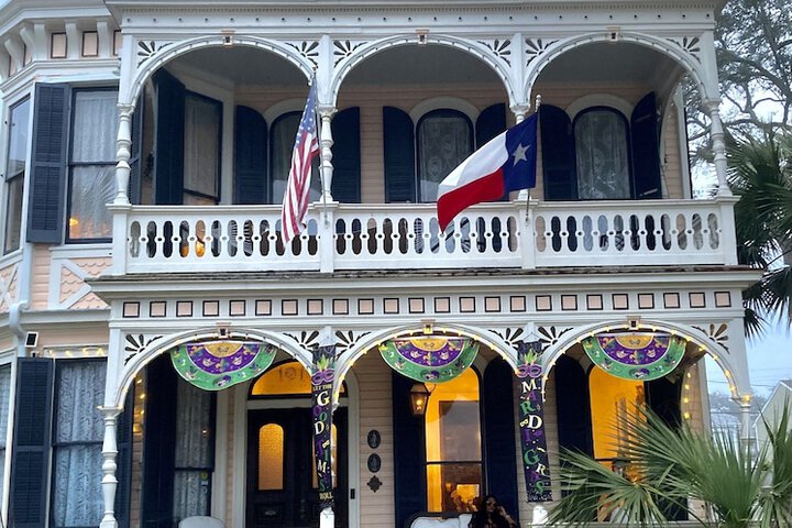 Coppersmith Inn B & B