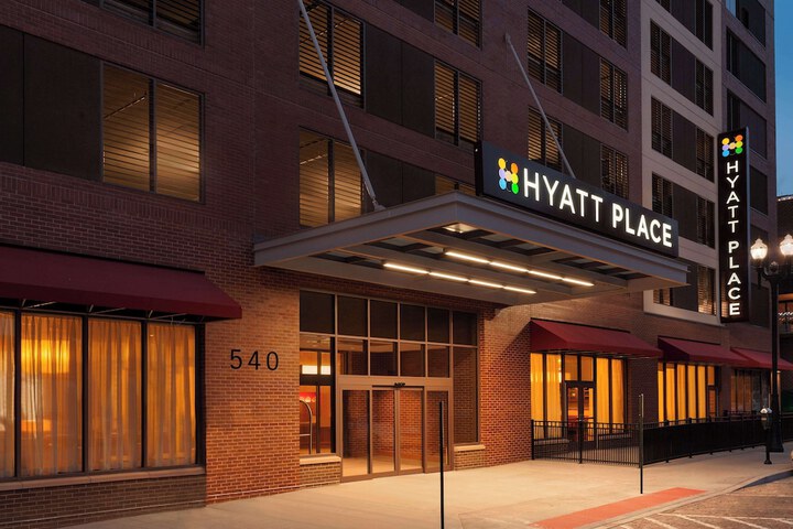 Hotel 3 of 39