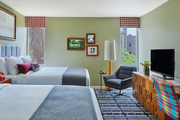 Room 18 of 50