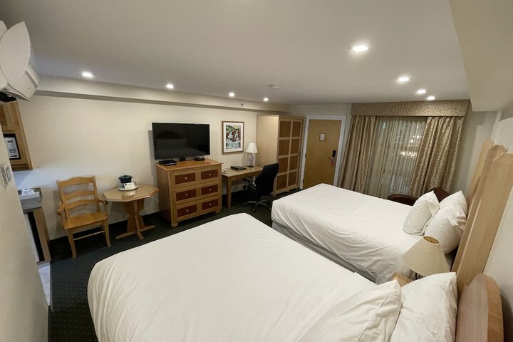 Room 29 of 61