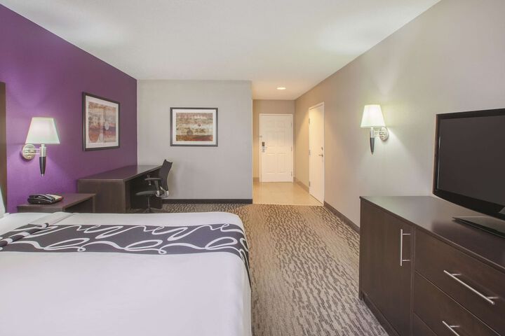 Room 44 of 57