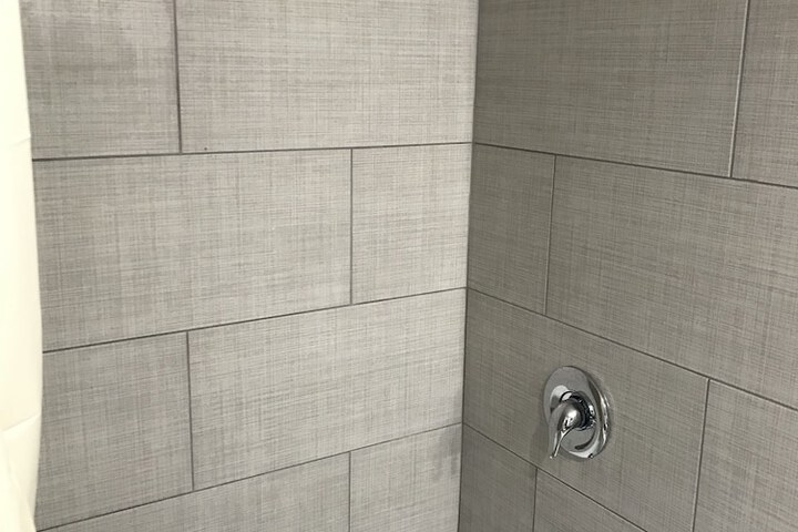 Room 28 of 36