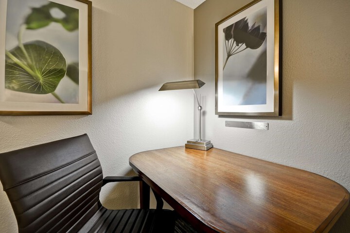 Room 19 of 31