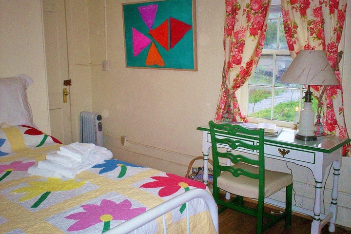 Room 21 of 33