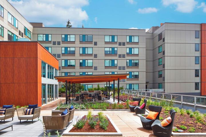 Aloft by Marriott Seattle Redmond