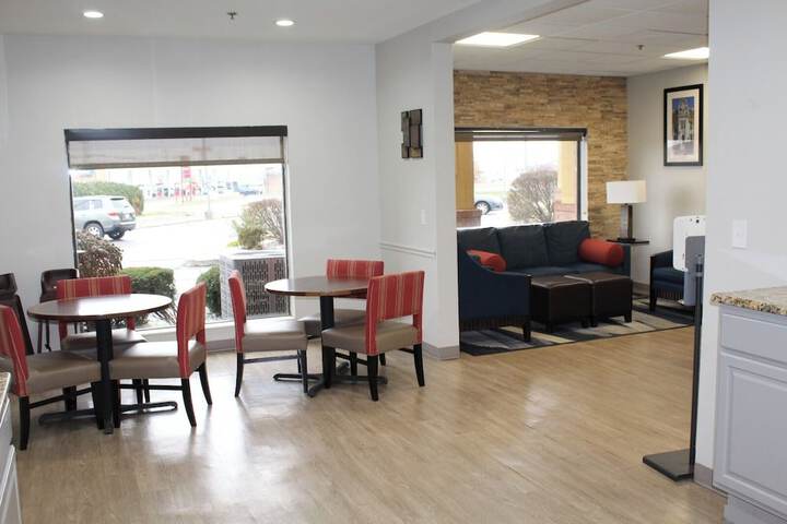 Comfort Suites Miamisburg - Dayton South