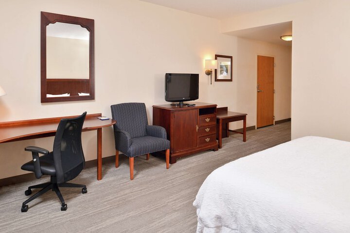 Hampton Inn Harrisonburg - South