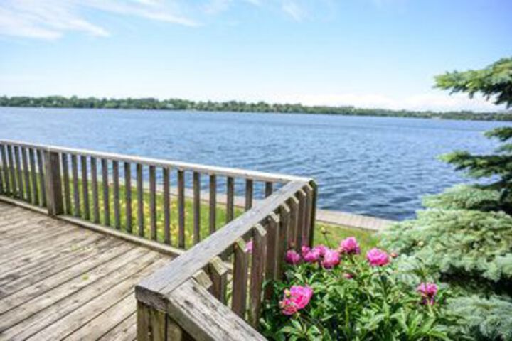 Shorehill Cottages on the Water