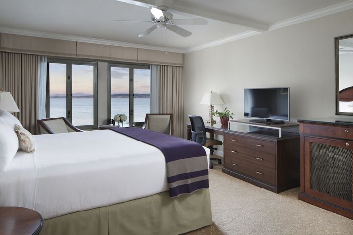 Room 13 of 80