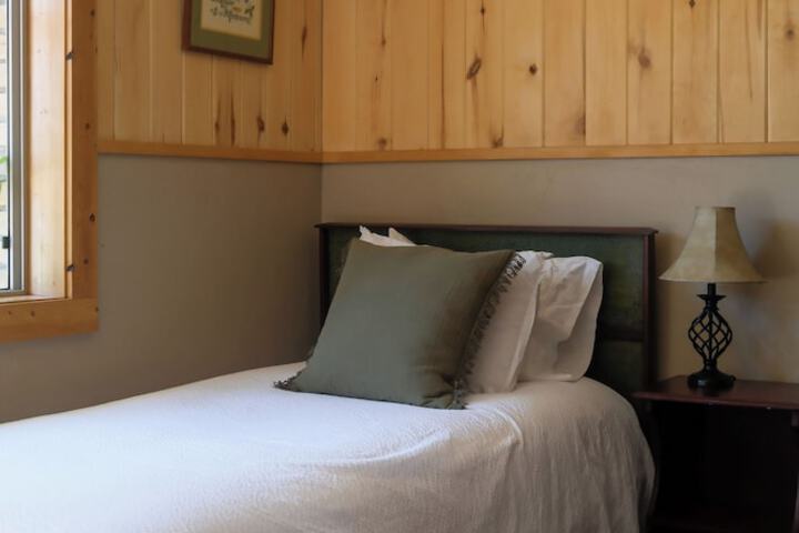 Rocky Mountain Inn