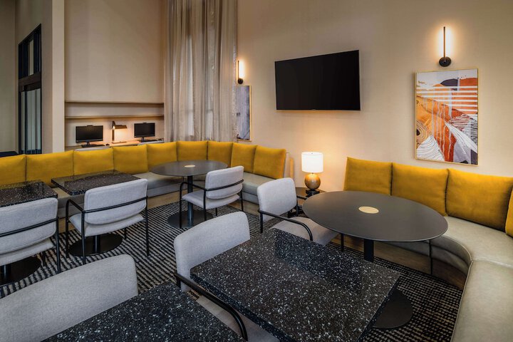 Hotel Interior 11 of 52