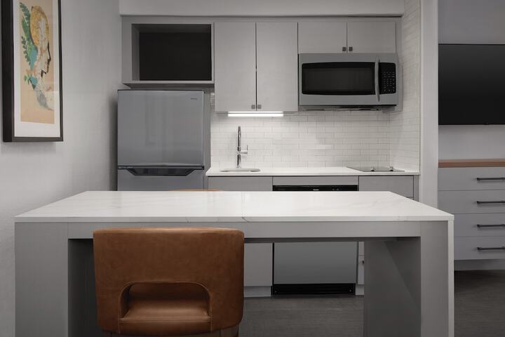 Homewood Suites by Hilton Vancouver-Portland