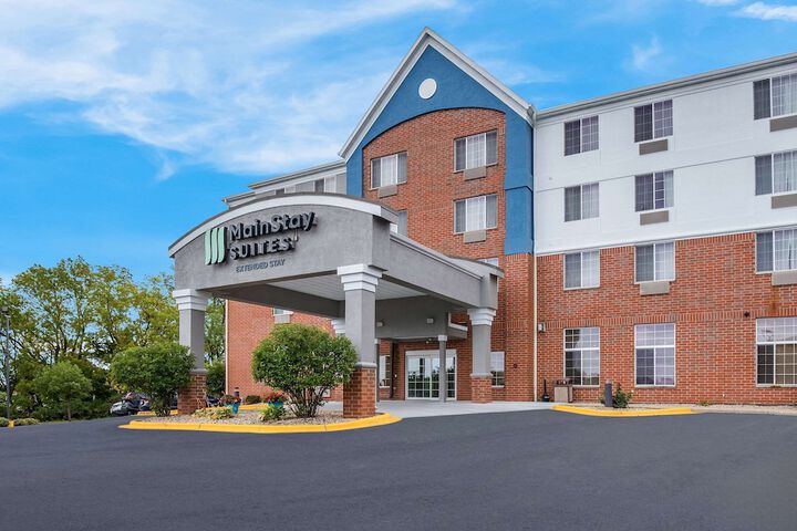Hotel 4 of 57