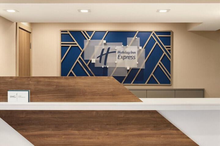 Hotel Interior 16 of 36