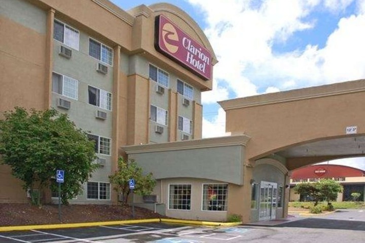 Hotel 3 of 35
