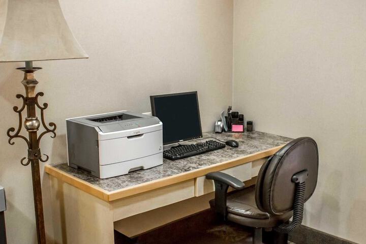 Sleep Inn & Suites Redmond