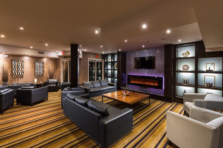 Hotel Interior 17 of 74