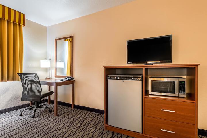Room 20 of 40