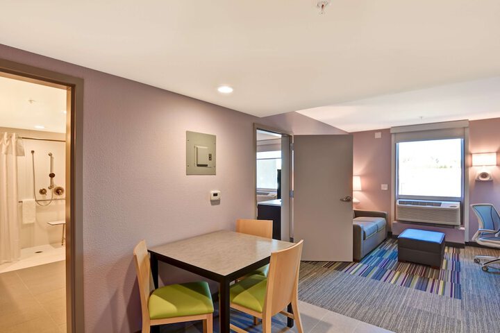 Home2 Suites by Hilton Winston-Salem Hanes Mall