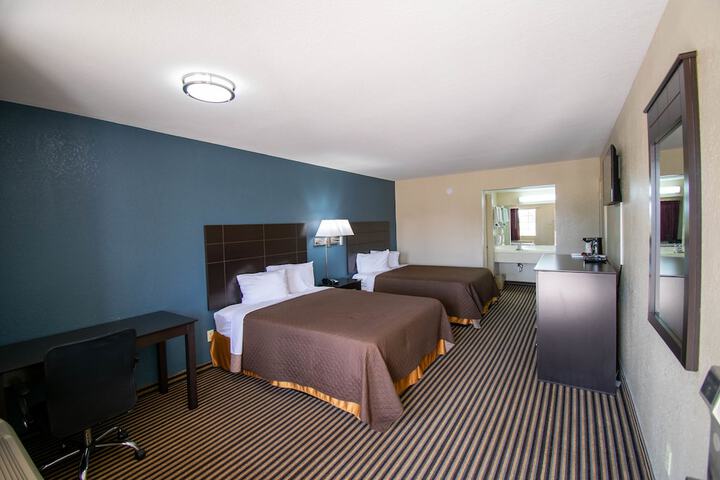 Room 15 of 41