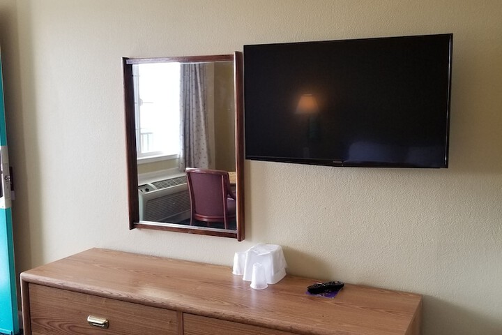 Room 15 of 17