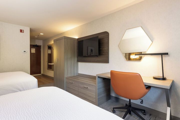 Holiday Inn Express Bellingham by IHG