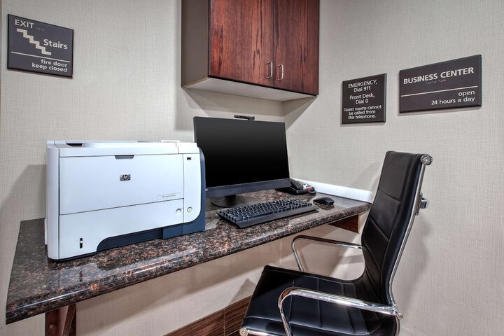 Hampton Inn Clarion