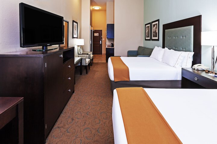 Holiday Inn Express Hotel & Suites Victoria by IHG