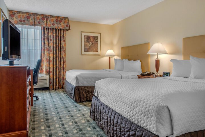 Room 20 of 32