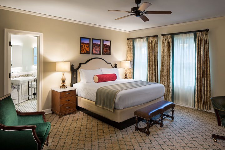 Room 20 of 53