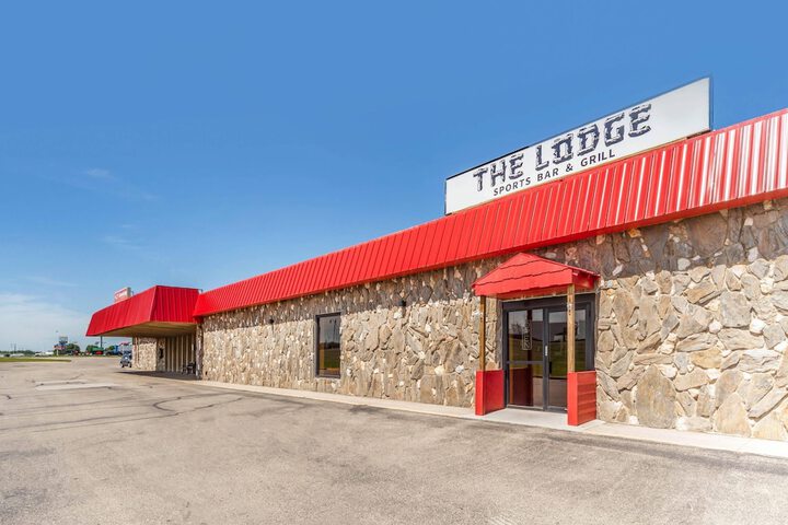 Econo Lodge Inn & Suites Brookings