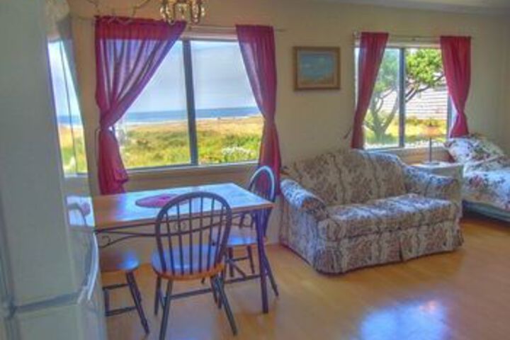 Beachcomber Cottages