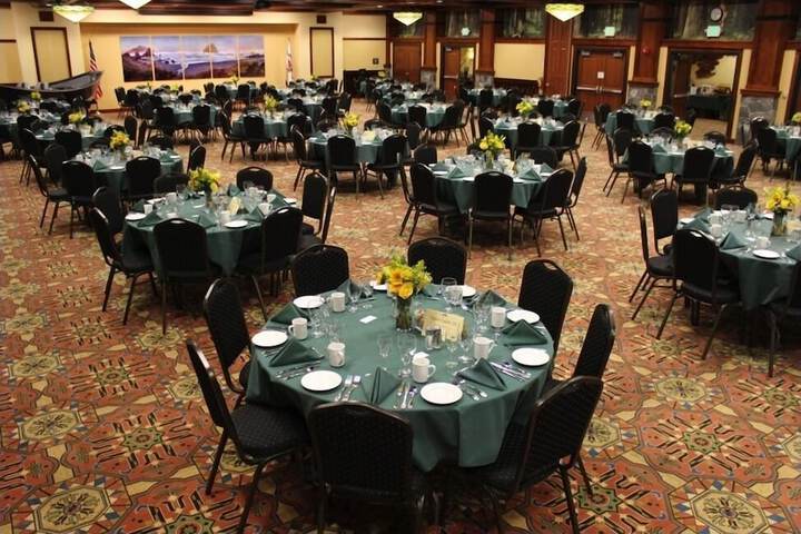 Ballroom/Hall 44 of 52