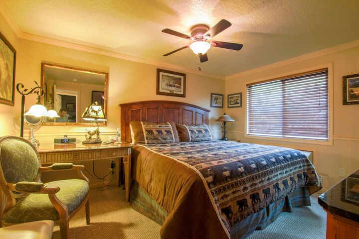 Room 41 of 62