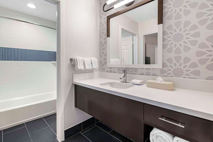 Sonesta ES Suites Torrance Redondo Beach